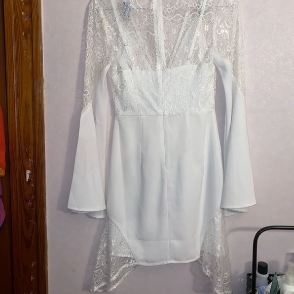 ⚡️White Lace Asymmetrical Hem Dress⚡️ - Picture 8 of 11